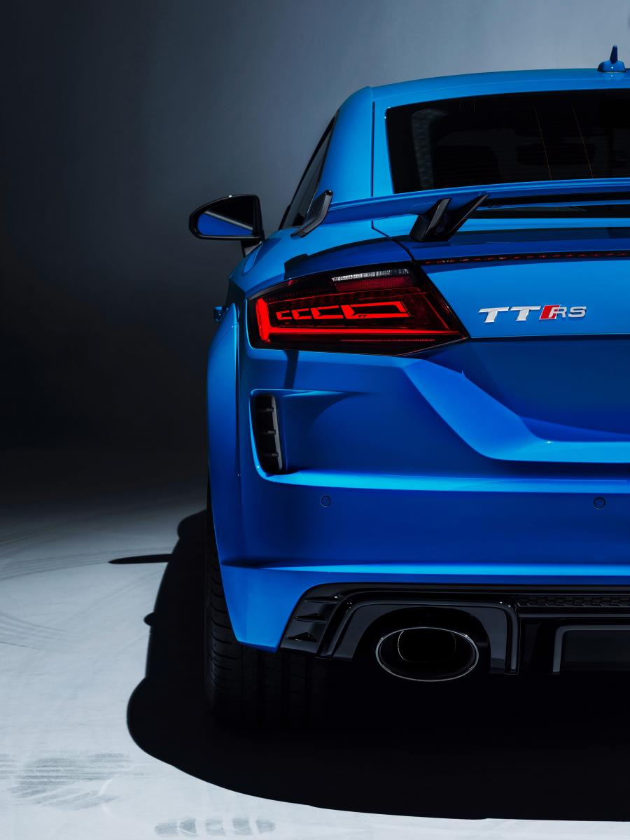 Детали экстерьера Audi TT RS Coupe (8S) 2019 года  (WW) (фото 25 из 62)